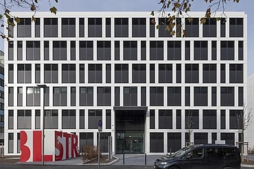 Das Innovation Center in Stuttgart, Frontansicht