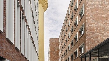 Immer sichtbar – Die Elemente des Ensembles fügen sich gemeinsam ein