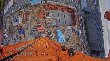 Equinix FR16 construction site camera