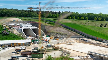 Foto Außenansicht Tunnelröhren Albabstieg NBS Wendlingen-Ulm