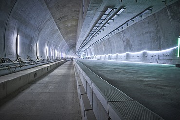 ARGE Flughafentunnel Stuttgart - Tunnelröhre ohne Schienen