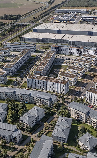 Aerial view of the Sonnenhöfe district in Berlin Neu-Schönefeld
