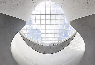 Close-up of a light eye of the S21 underground station
