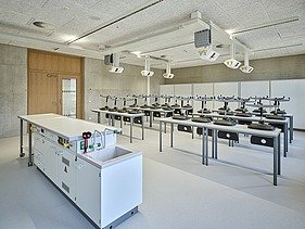 Klassenzimmer der SKD