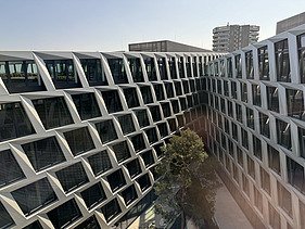 View of the inner courtyard of the One-Plaza in Düsseldorf