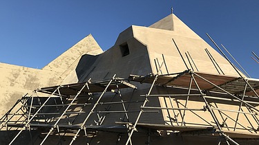 Photo Repair of the folding roof construction of the Mariendom Neviges