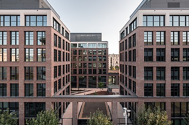 Foto The Brick Bürogebäude Europaviertel Frankfurt