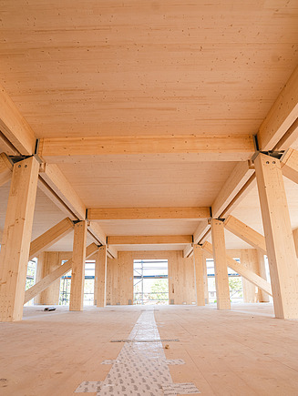 Photo of timber construction Construction site of new building at Witten/Herdecke University