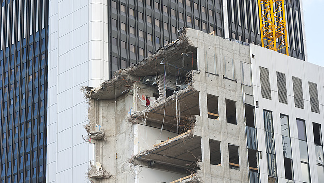 Photo Poseidonhaus, Frankfurt am Main, modern revitalization and extension in record time: