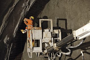 Foto Baustelle Tunnel Neubaustrecke Ebensfeld-Erfurt
