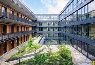 Integrierten Sekundarschule Am Breiten Luch in Berlin-Neu-Hohenschönhausen 