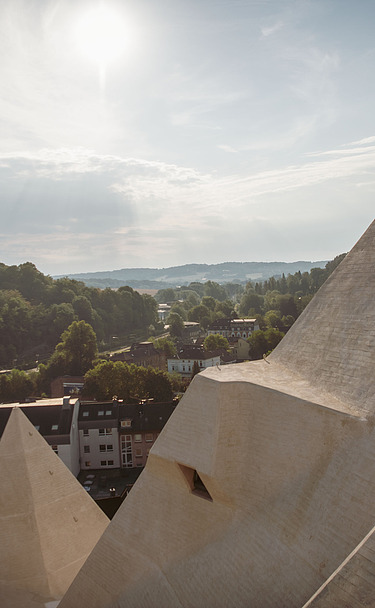 Photo Repair of the folding roof construction of the Mariendom Neviges