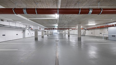 Photo underground parking garage residential and commercial space in Landsberg am Lech