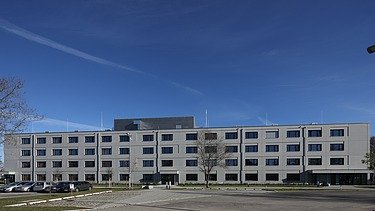 Photo Exterior view of the riot police accommodation and training rooms in Königsbrunn