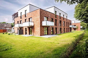 Exterior view of a building of the new CONCEPT Heikendorf apartments