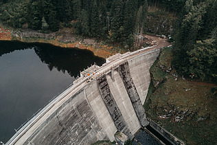 Photo of the dam from above