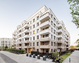 Ansicht eines Eckgebäudes des Außenansicht des Stadtquartiers Südkreuz in Berlin-Schöneberg