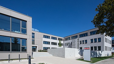 Foto saniertes Bürogebäude und Erweiterungsbau Ed. Züblin AG, Neu-Ulm