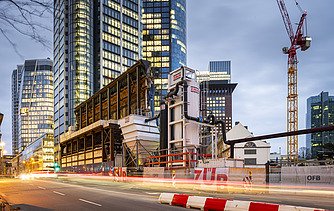 Picture of the construction water purification plant at dusk.