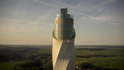 Foto ThyssenKrupp Testturm für Hochgeschwindigkeitsaufzüge in Rottweil