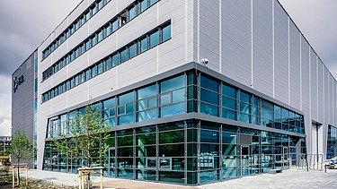 Exterior view of the ZAL 2 research building