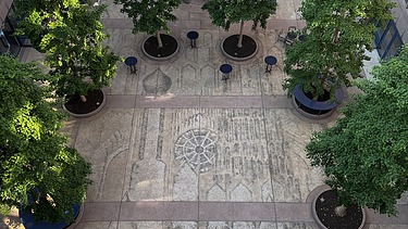 Photo of the mosaic in the atrium of the ZÜBLIN building in Stuttgart