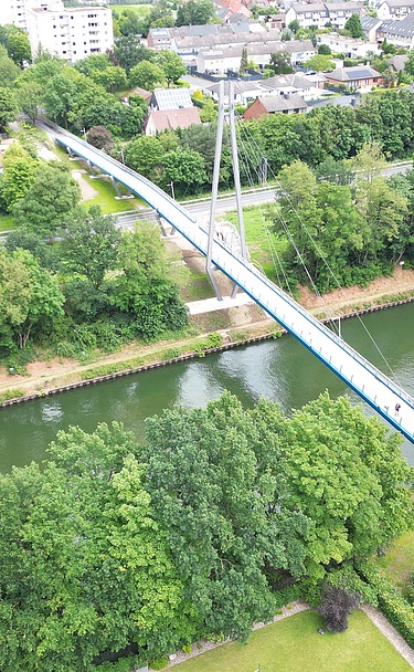 Drone image of the Hertha Peters Bridge over the Mittelland Canal