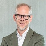 Portrait photo of the technical management of the ZÜBLIN Subdivision Ulm