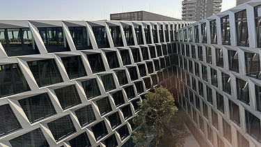 Blick in den Innenhof des One-Plaza in Düsseldorf