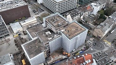 Drone shots of the Bauen im Bestand project at Cologne Central Library