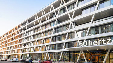 Exterior view of the 50Hertz office building