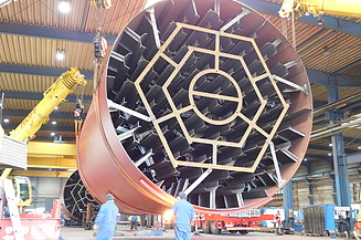 Photo of a large container in the Dinklage production facility