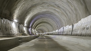 Foto Tunnelröhre Autobahntunnel Boyneburg