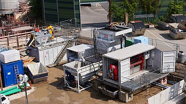 Image of the sludge dewatering system for the new U5 line