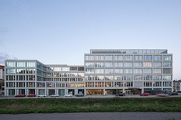 Foto Neubau Bürogebäude Transporeon in Ulm