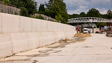 Baustellenansicht hin zur Brücke an der Trog Mauritz in Münster