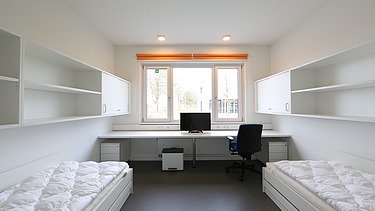 Photo Interior view of a sleeping accommodation of the riot police in Königsbrunn