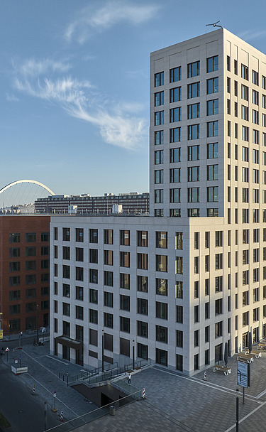 Messe City Köln - Gesamte Sicht auf das Gebäude