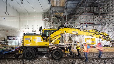 Picture of a machine laying tracks