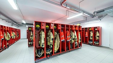 Foto Umkleideraum Feuerwehrhaus Aindling