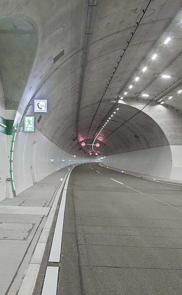 Photo highway tunnel Boyneburg