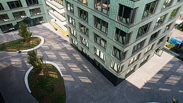 Bird's eye view of the inner courtyard of INK Inspire Neukölln in Berlin