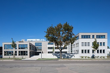 Foto saniertes Bürogebäude und Erweiterungsbau Ed. Züblin AG, Neu-Ulm