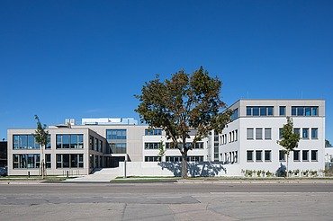 Photo of renovated office building and extension Ed. Züblin AG, Neu-Ulm