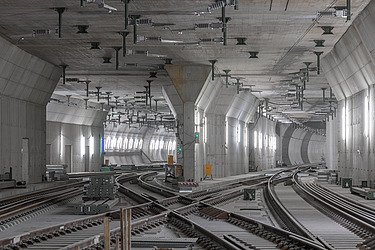 Image of a tunnel for trains