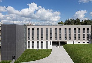 Photo of new patient and research building, University Hospital, Ulm 