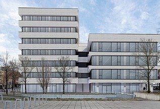 Foto Außenansicht des Bauen im Bestand-Projektes Zentralbibliothek in Köln