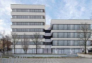 Photo Exterior view of the Bauen im Bestand project central library in Cologne