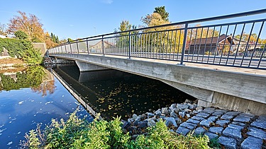 Foto neugebaute Isenbrücke in Dorfen