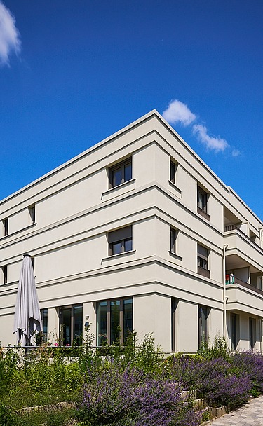 Exterior view of the Albterassen residential building